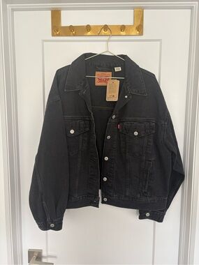 Levi's Women’s 90s Trucker Jacket